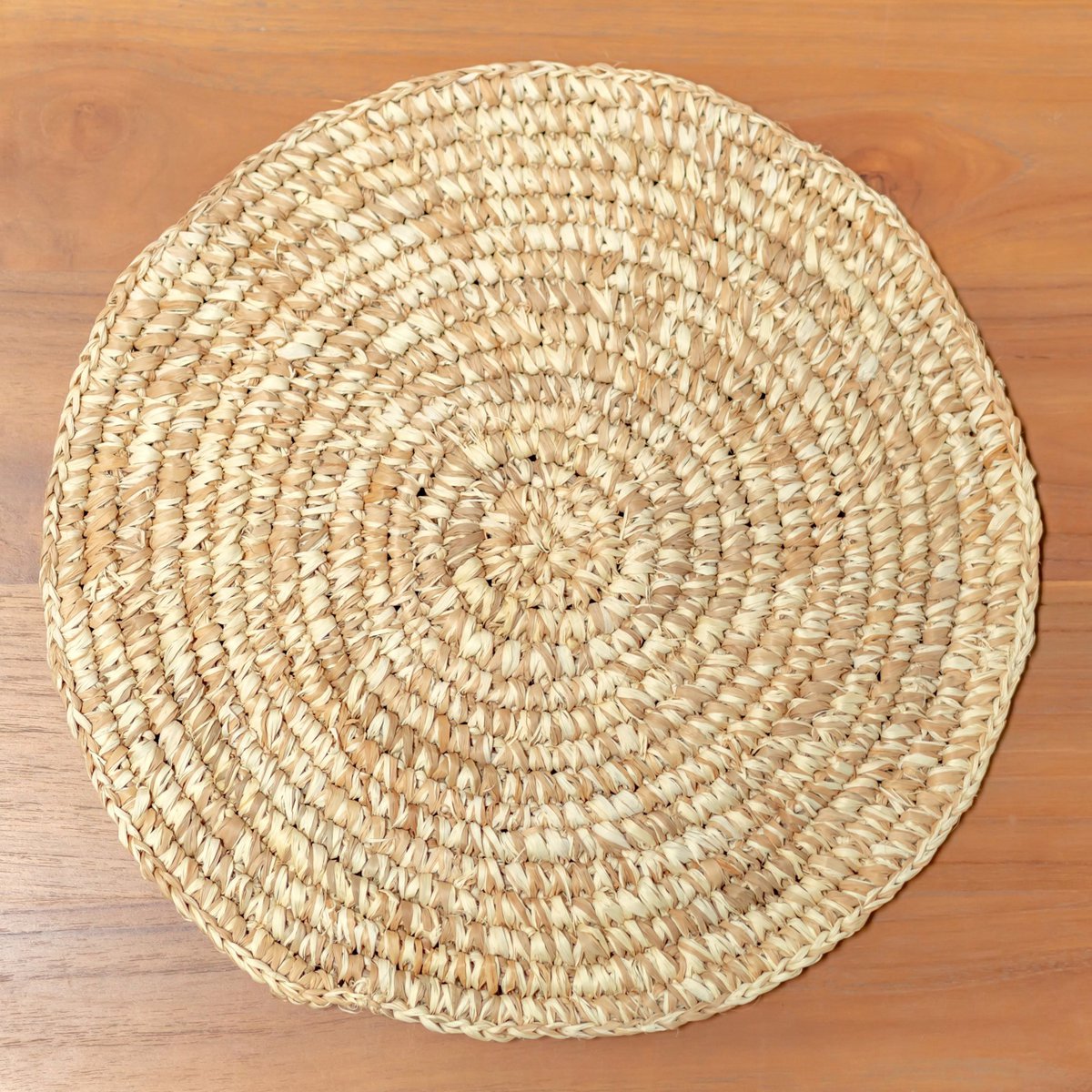Placemat Table Mat Round Made of Raffia (Set of 2, 4 or 6) URUP - CozyVibe.eu